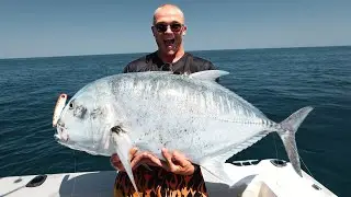CRAZY TOPWATER GTS & RED EMPEROR JIGGING - DAY 1 AIRLIE BEACH