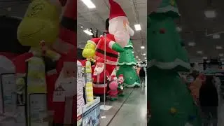 Inflatable Frosty the Snowman 20 feet Tall
