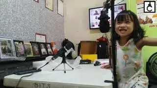 Unboxing Condenser Mic BM 800 and Professional Mic Stand By Johanna