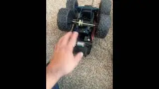 Wecool Toys reviews: Cheap material $50.00 LumiTek RC truck toy | PissedConsumer.com