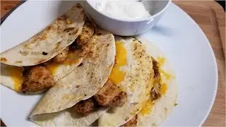 Cajun herb chicken tacos #shorts