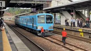 JR西日本彦根駅にて。近江鉄道車両の甲種輸送準備風景。　DE10形と近江鉄道車両との連結。