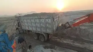 Loading truck 🚒 exivater 
