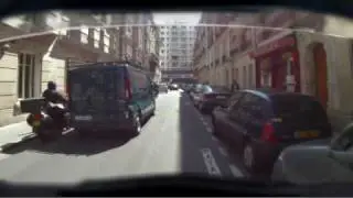 Doublement par la droite - Deux-roues - 20 sec - S&eacute;curit&eacute; routi&egrave;re - 2010