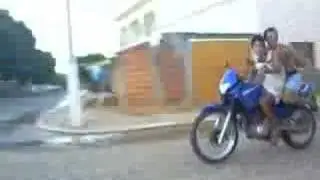 rabeta  e Joao nx falcon 400cc