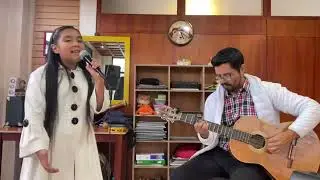Chola Cuencana - Pasacalle - Rafael Carpio Abad - Emily Navarrete y Cuenca Music School 