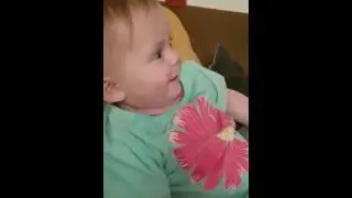 Lachendes baby