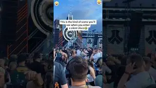 This is the kind of scene you'll see when you entera silent disco#foryou #moshpit #silentdisco