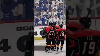 Crazy around the front of the net #rexingjr #nhl #nhlicehockey #mrhockey #nhlnetwork #gaudreau