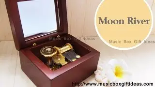 Wooden Wind Up Clorkwork Hurdy Gurdy Sankyo Music Box Breakfast at Tiffany's Soundtrack Moon River