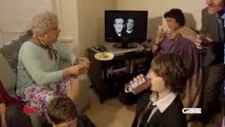 The Proclaimers & Matt Lucas : Spinning Around In The Air