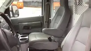 2013 Ford E-350 Super Duty E-Series Cargo Van 2WD