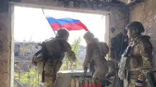 Southfront: STRATEGIC STRIKES AND FRONTLINE GAINS: RUSSIA PRESSES ADVANTAGE IN UKRAINE