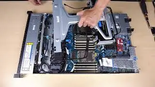 Lenovo ThinkSystem SR630 V3 installing a Lenovo Neptune liquid assisted cooling module