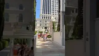 Man throws TV, other items from 21st floor of Vegas hotel
