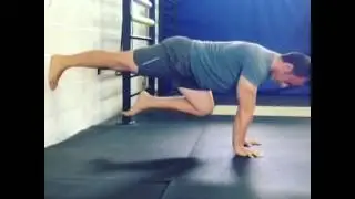 Core Stability Exercise-Wall Piston