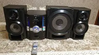 Музыкальный центр Panasonic SA-VK670.