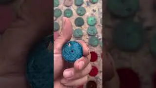 The production process of HUASUO lacquerware dial.