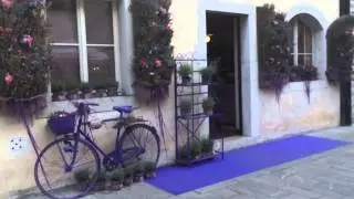 Mobile Italy guide. Venzone.