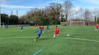Ris Orangis - Villeneuve Académie / U12 (1-2) Première mi-temps. 24 Janvier 2024. [Score final 3-3]