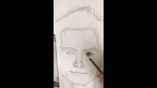 Drawing Dylan O&lsquo;brien - Dylan O'Brien zeichnen mit Buntstiften
