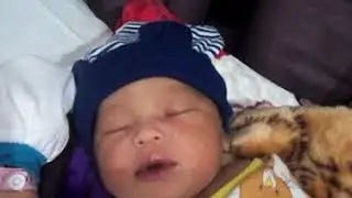 Vog...anak aku baru lahir seneng banget .