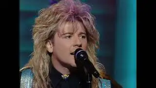Luxembourg 🇱🇺 - Eurovision 1993 - Modern Times - Donne-moi une chance