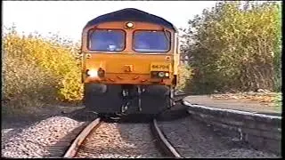 Sheffield Victoria Station Wicker over & under class 58 60 66 early 2000 s