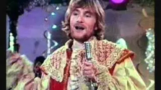 The Cool Cavalier - I Gotta Get Through - Double Deckers TV show (1970)