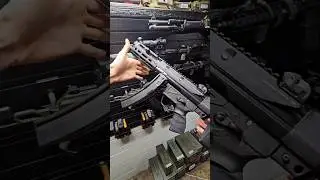 UTG Pro monolithic rail for the MP5