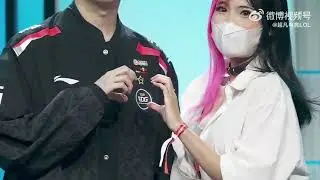 EDG Meiko and fan