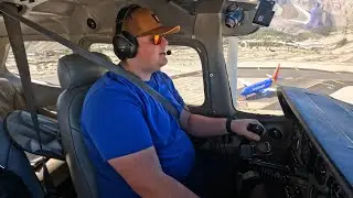 Flying A Cessna 172 Into BUSY Palm Springs!