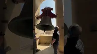 Volteo de campanas por Pentecost&eacute;s 2025 en La Catedral de Pamplona.