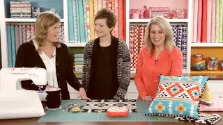 Cindy & Friends Envelope Pillow Demonstration