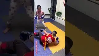 Subscribe to us🙏🤗 #boxing #kidsboxing #chinese #FunnyBoxing #KidsBoxing #ChinaVibes #CuteAndFunny
