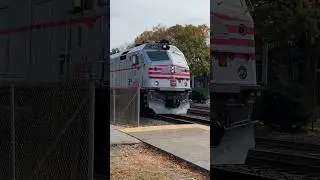 Metra 211 leads outbound train into Naperville! #railroad #railway #metra #metrarail #train