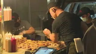 Iconic Houston hot dog spot opens new location on Washington Ave.