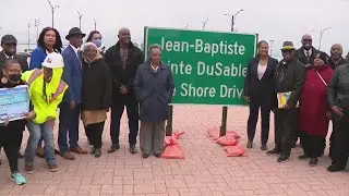 Road signs for newly renamed DuSable Lake Shore Drive unveiled