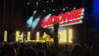 Carreteras Infinitas. Sidonie. Directo Muralla Indie Alcalá De Henares 2025