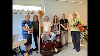 FriendShip: Whistle Song &ndash; Yodelecho &ndash; Valse (Urs K&auml;ch & John Wolf Brennan)