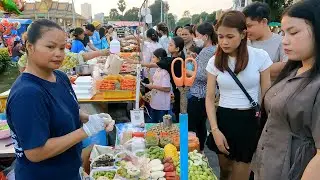 Hidden Street Food Walk Phnom Penh 2026 Real Khmer Food and City Life