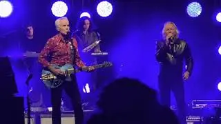 Icehouse- No promises - Uluru NT - 30th August 2022 - 40th Anniversary Great Southern Land