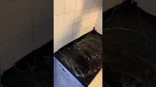 DIY Black Marble Countertop | TikTok: @brittany_e4497