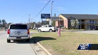 4 shot, 2 dead in Evans County