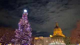 Christmas Lights Edmonton 2020 at legislature building 🎄🎅🤶