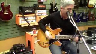 Traynor DarkHorse DH15H amp + DHX12 camp DEMO - 15 watt setting