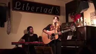 Adriana Moragues - Paseo y Carnaval