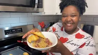 Creamy Garlic pasta with sausage & croissants yall  ￼