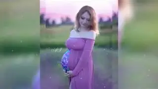 Maternity session at lavender farm
