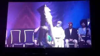 AniRevo 2019 swimsuit contest - Luigi and Boo!